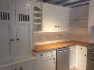 Beaumont Decorators - Kitchen Door Cupboard Painting